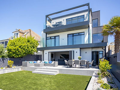 Aluminium windows